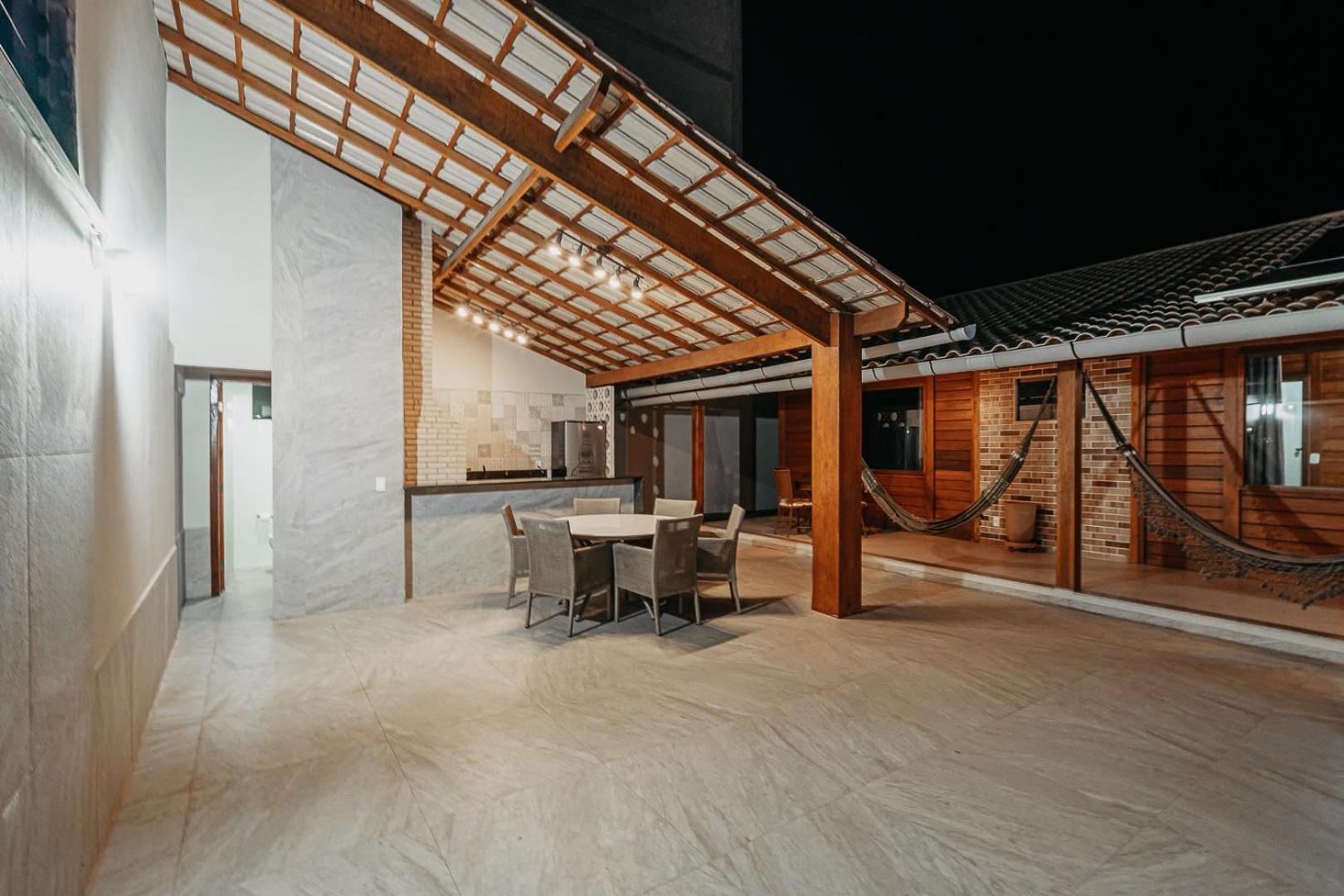 Casadecastelhanos, Quadra Do Mar De Castelhanos, 4 Suites Com Ar, Churrasqueira, Piscina, Hidromassagem, Cozinha Integrada Gourmet Ideal Para Familia E Amigos Anchieta (Espirito Santo) Exterior foto